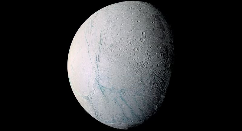 Encélado, una de las lunas de Saturno.